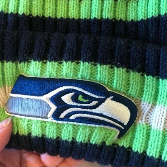 SEATTLE SEAHAWKS BERING '47 CUFF KNIT BEANIE - Picture 5 of 6